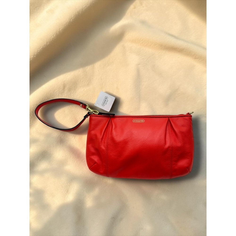 Coach Large Corner Zip Hot Orange Genuine Leather Wristlet Bag OS F50796